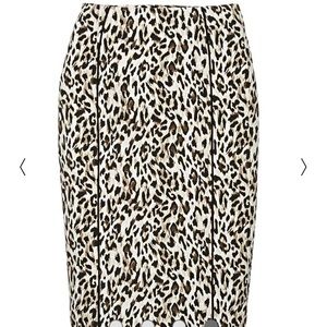 🖤WHITE HOUSE BLACK MARKET🖤 LEOPARD PENCIL SKIRT